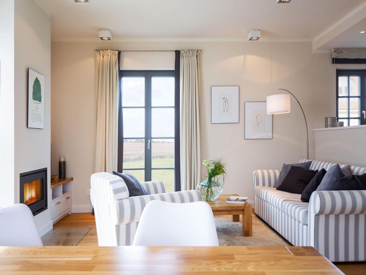Reetland Am Meer - Premium Reetdachvilla Mit 2 Schlafzimmern, Sauna Und Kamin E04 ดรันส์เคอ ภายนอก รูปภาพ